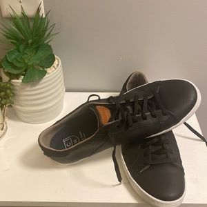 Cole Haan woman’s sneakers size 10 1/2